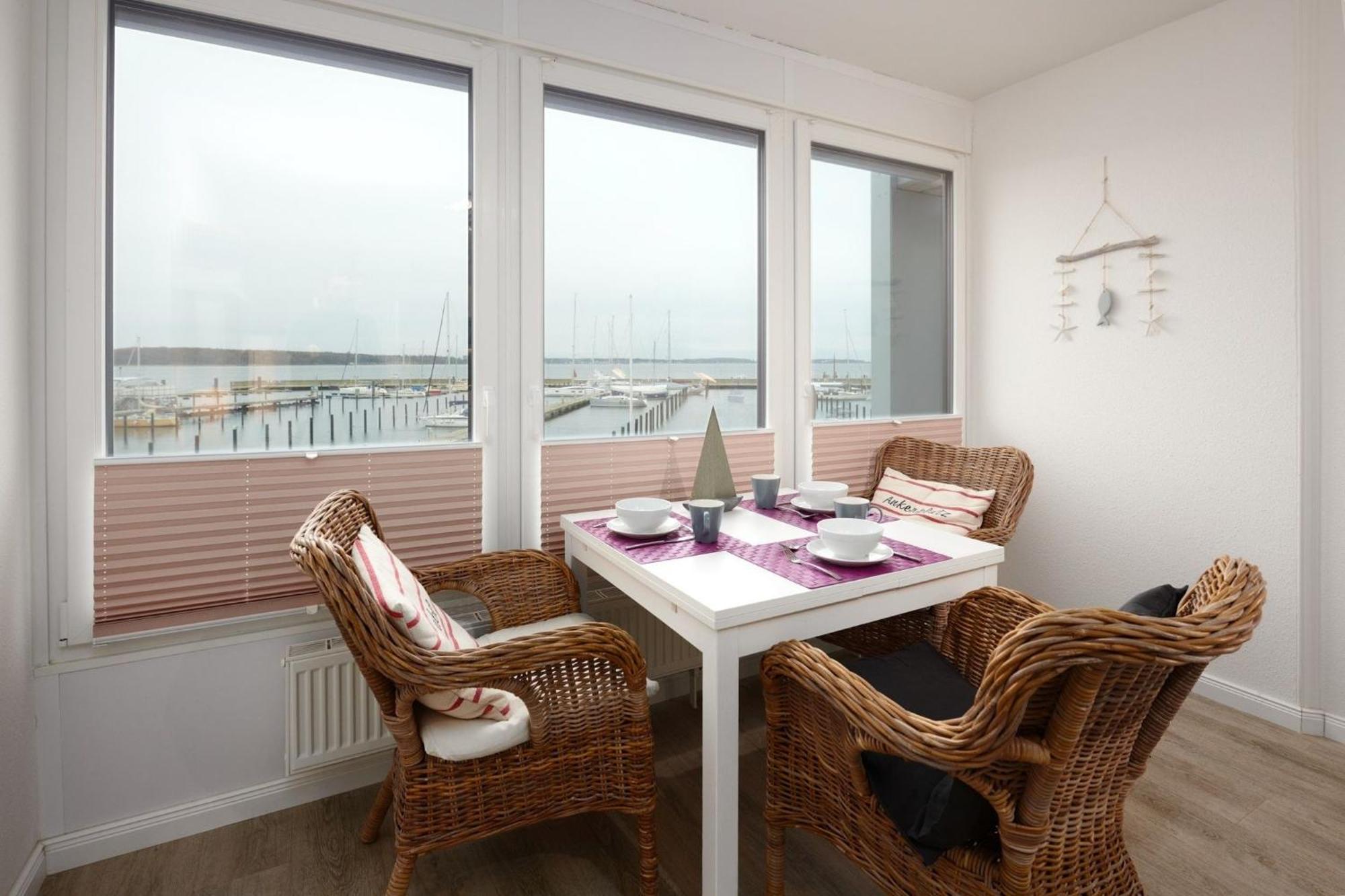 Appartamento Boern Brn Ankerplatz Laboe Esterno foto